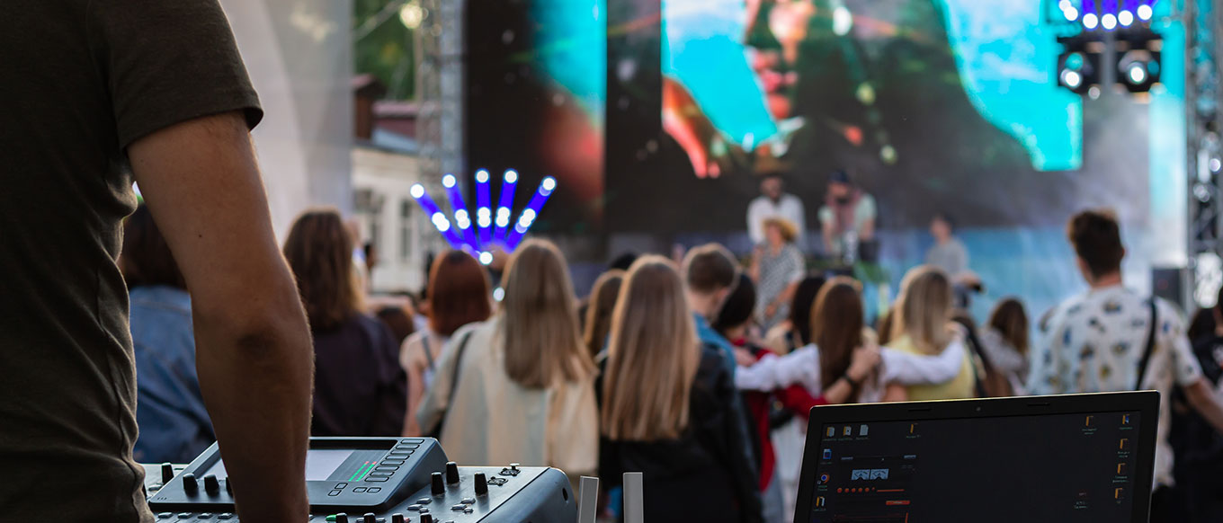 Market Entertainment